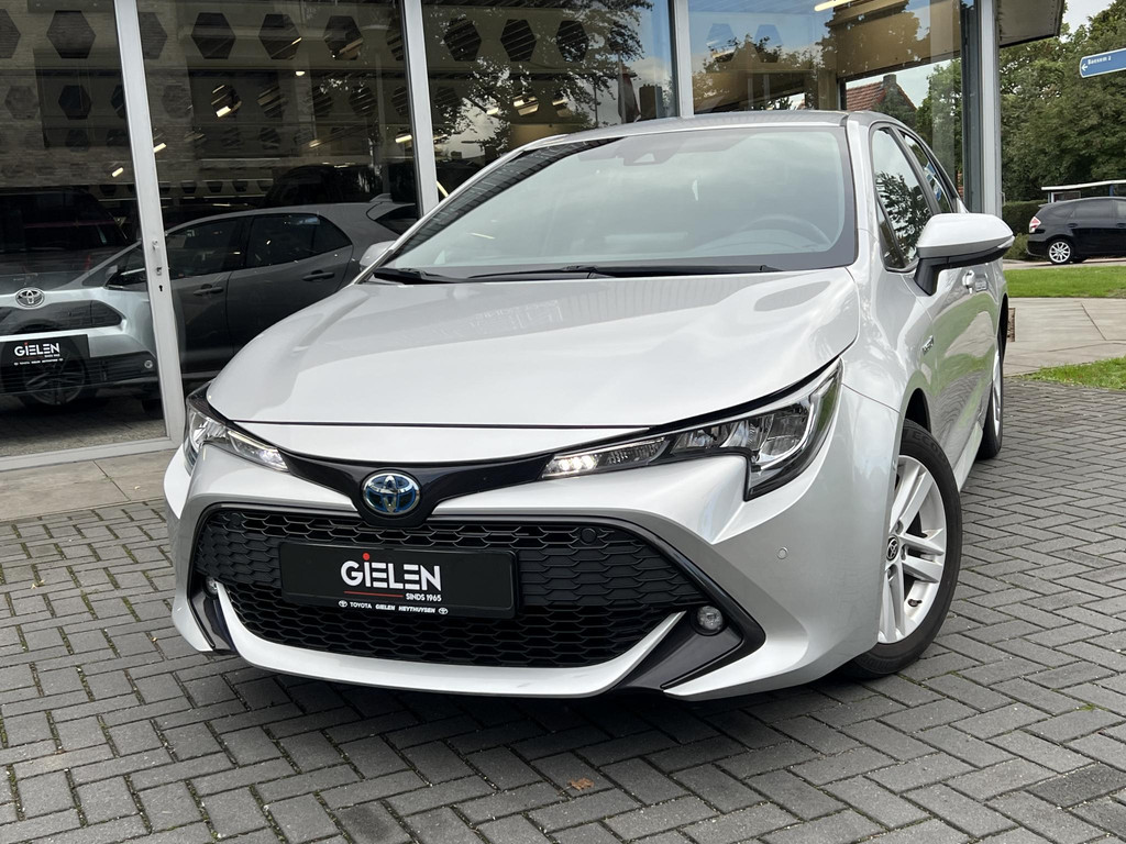 Toyota Corolla 1.8 Hybrid Business 57297146-1.jpg | Autobedrijf Gielen