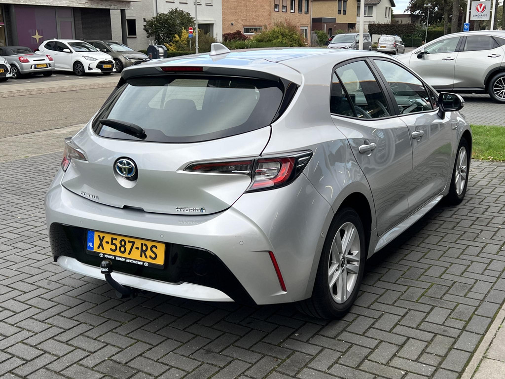 Toyota Corolla 1.8 Hybrid Business 57297146-2.jpg | Autobedrijf Gielen