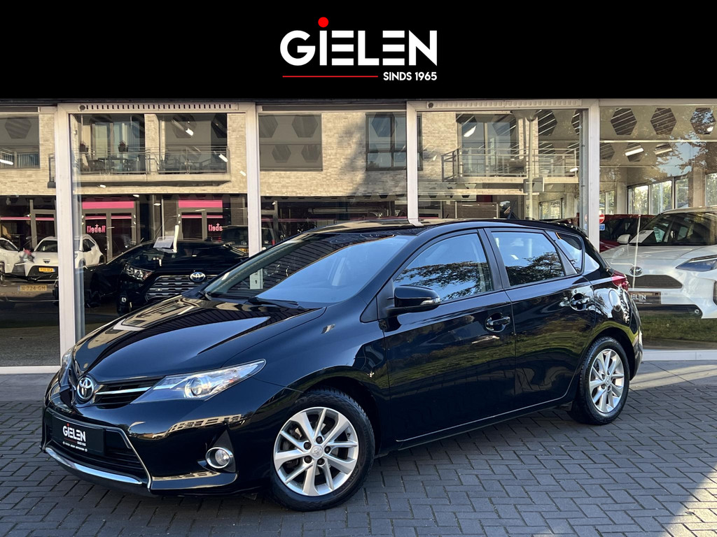 Toyota Auris 1.3 Now 57373070-0.jpg | Autobedrijf Gielen