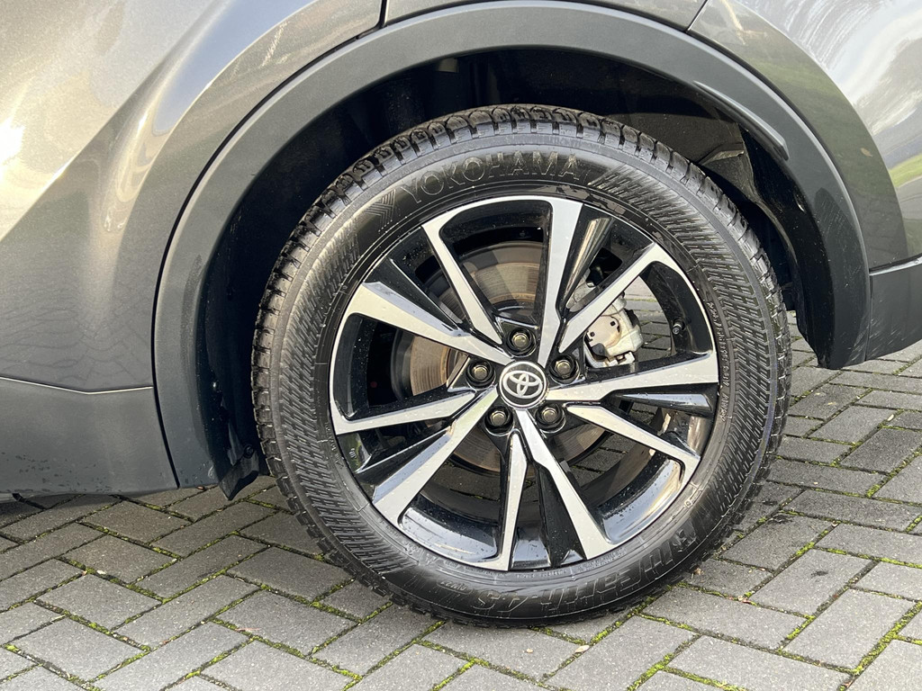 Toyota C-HR 2.0 High Power PHEV Dynamic | Groot scherm, Stoel 57750078-4.jpg | Autobedrijf Gielen