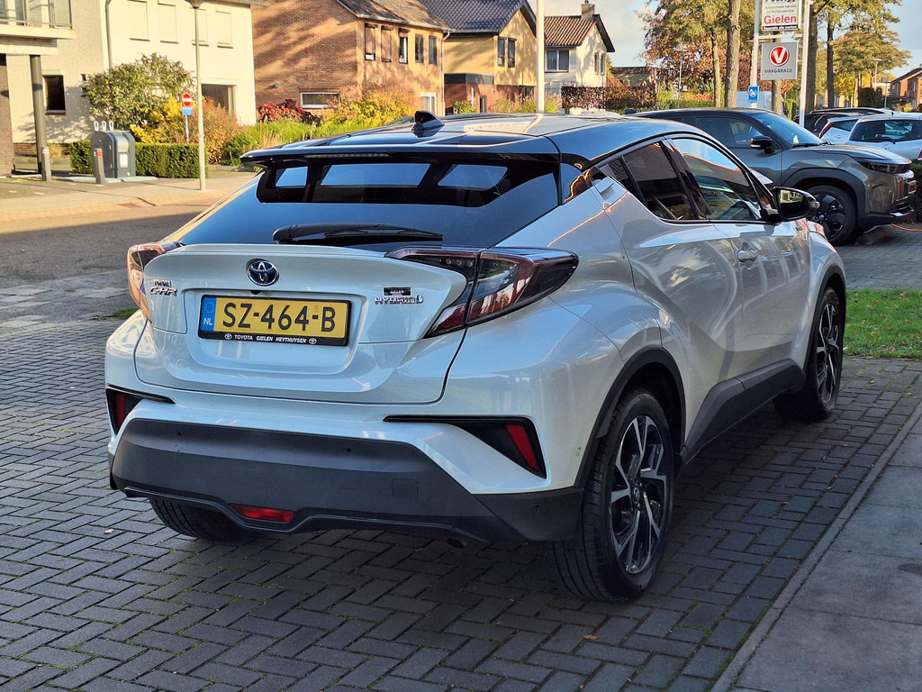Toyota C-HR 1.8 Hybrid Bi-Tone Plus 57787870-4.jpg | Autobedrijf Gielen