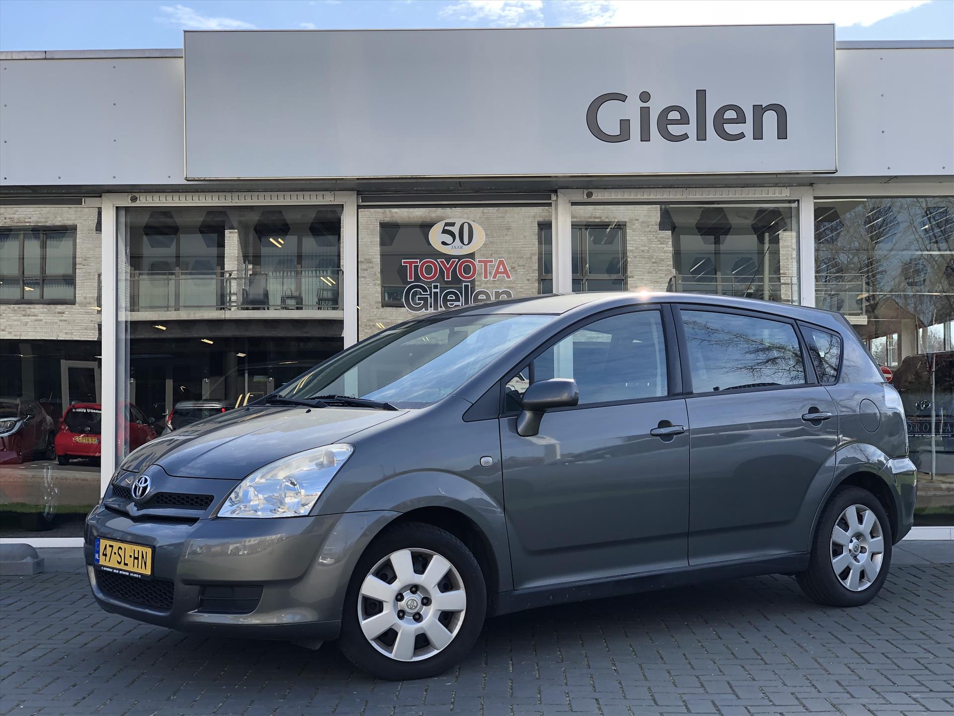 Toyota Corolla Verso 1.6 VVT-I Terra | Airco, Trekhaak, Startknop, Elektrische ramen, Nieuwe koppeling! 33583068-0.jpg | Autobedrijf Gielen