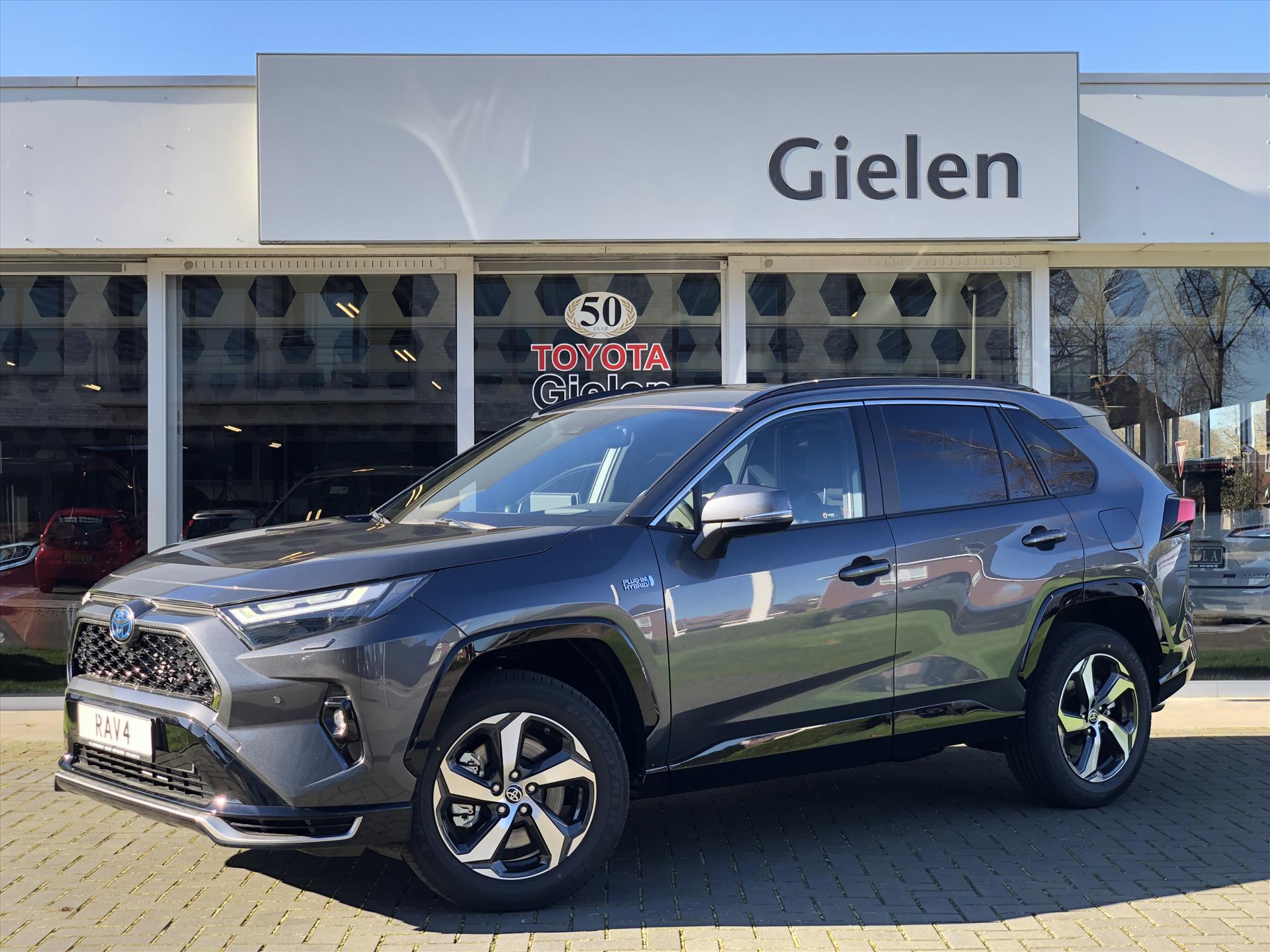 Toyota RAV4 2.5 Plug-in Hybrid AWD Style Plus | Head Up Display, Dodehoekherkenning, Parkeersensoren, Stuurverwarming 34428501-0.jpg | Autobedrijf Gielen