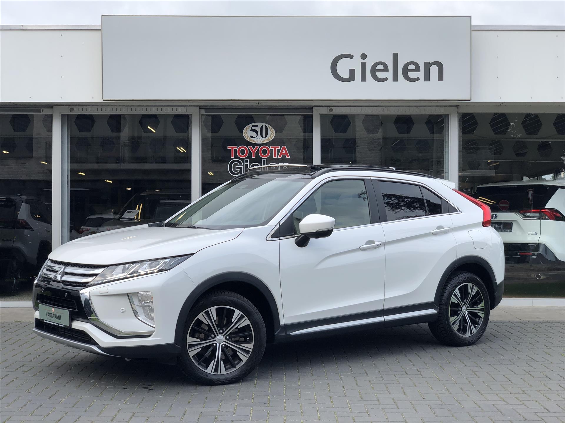 Mitsubishi Eclipse Cross 1.5 DI-T Intense | Schuifdak, Leer, Head up display, Stoel + Stuurverwarming, 360 Camera, Dodehoekherkenning,1.600KG Trekgewicht 34953707-0.jpg | Autobedrijf Gielen