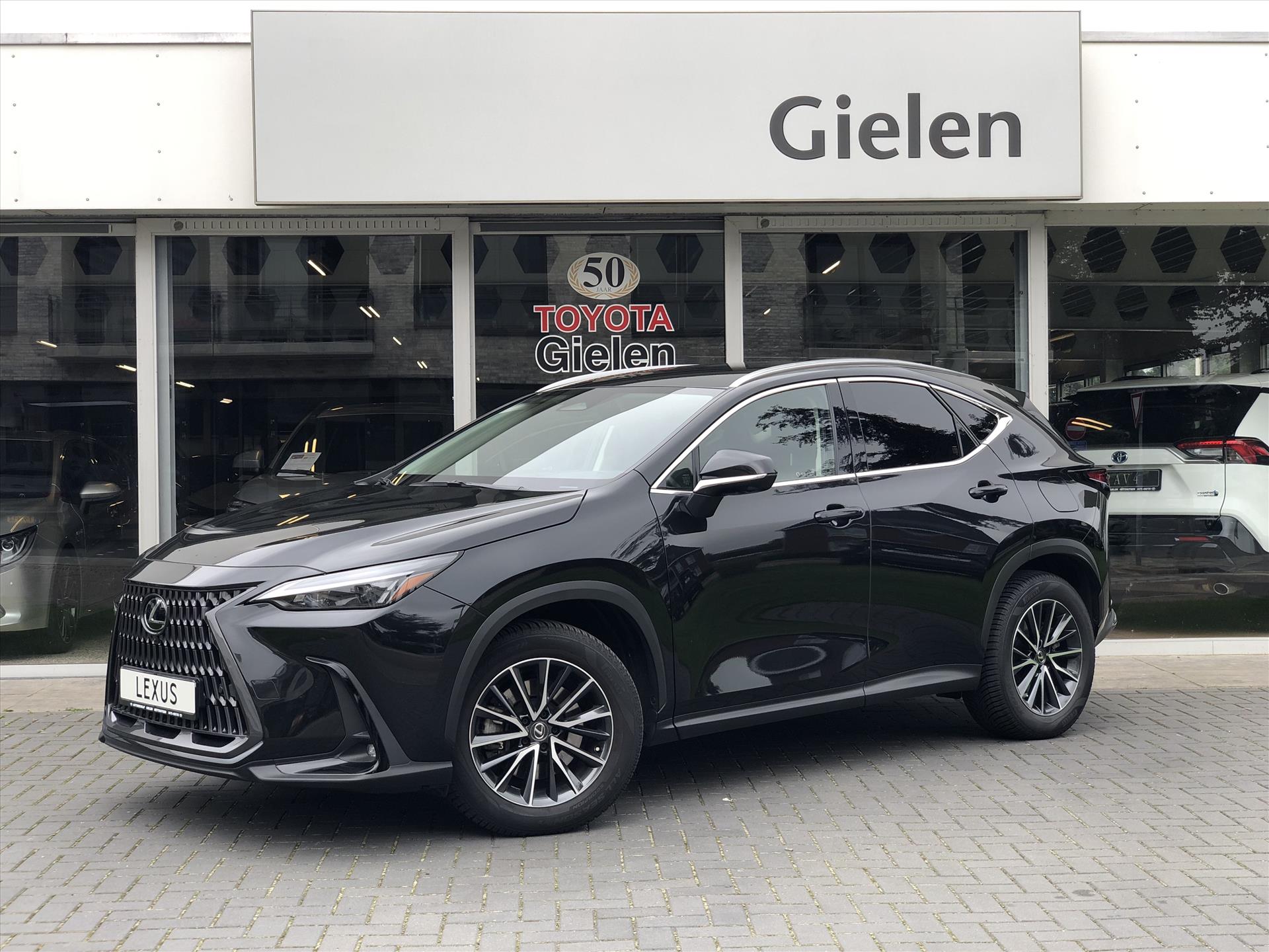Lexus NX 450h+ Plug-in AWD Launch Edition | 360 graden camera, Leer, Geheugenfunctie, Parkeersensoren, Stuurverwarming, Stoelventilatie 36720066-0.jpg | Autobedrijf Gielen