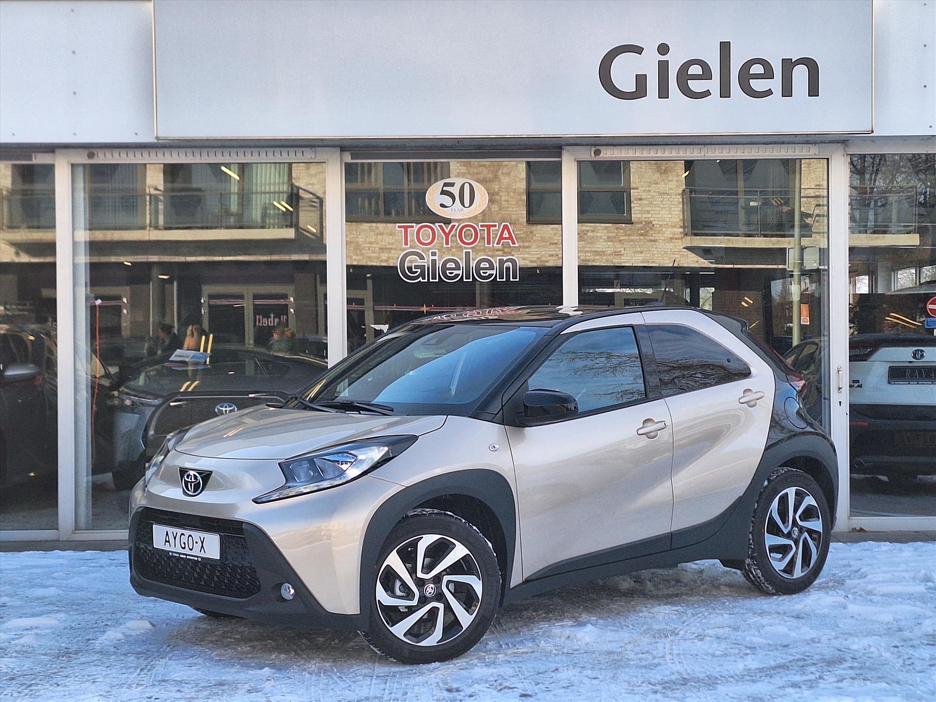 Toyota Aygo X 1.0 VVT-i S-CVT Pulse Bi-Tone | Stoelverwarming, Apple CarPlay/Android Auto, Parkeercamera, 17 inch, Privacy Glass 36779667-0.jpg | Autobedrijf Gielen