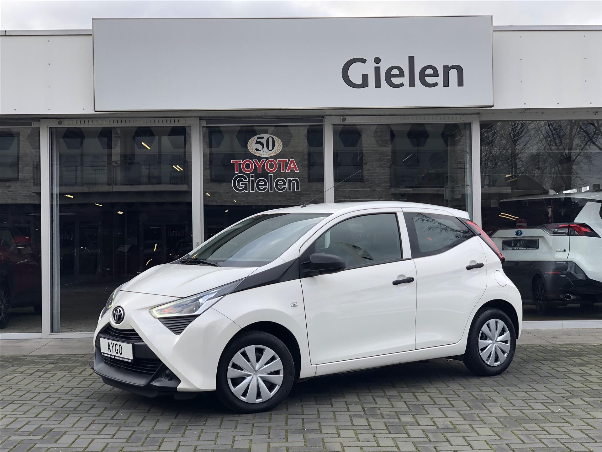 Toyota Aygo 1.0 VVT-i X-fun | Eerste eigenaar, Airconditioning, Stuurbediening, Bluetooth, Snelheidsbegrenzer, NL-Auto 36963737-0.jpg | Autobedrijf Gielen