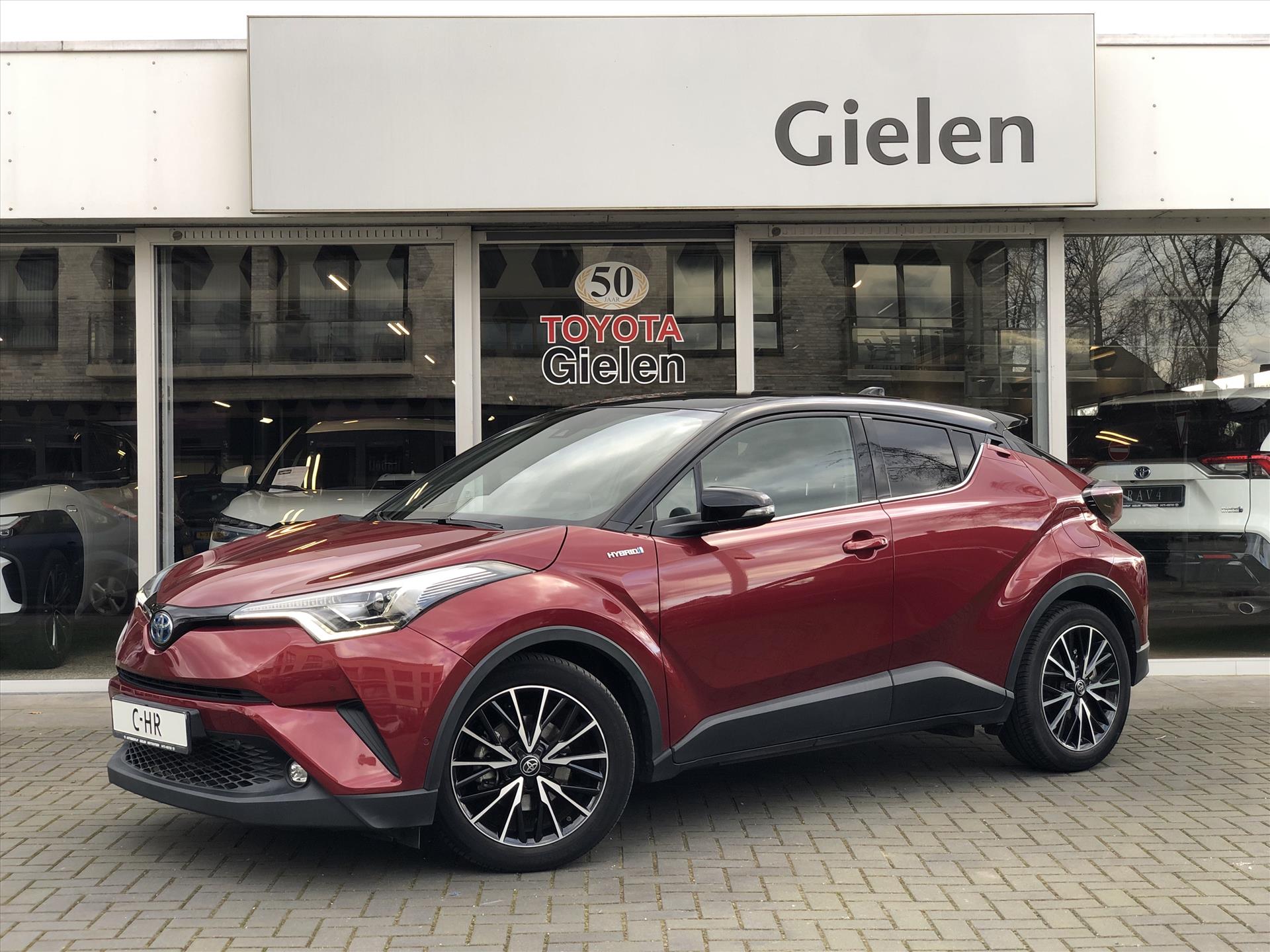 Toyota C-HR 1.8 Hybrid Style | Leer, Eerste eigenaar, Dodehoekherkenning, Parkeersensoren, Navigatie, JBL, LED pakket 37421968-0.jpg | Autobedrijf Gielen