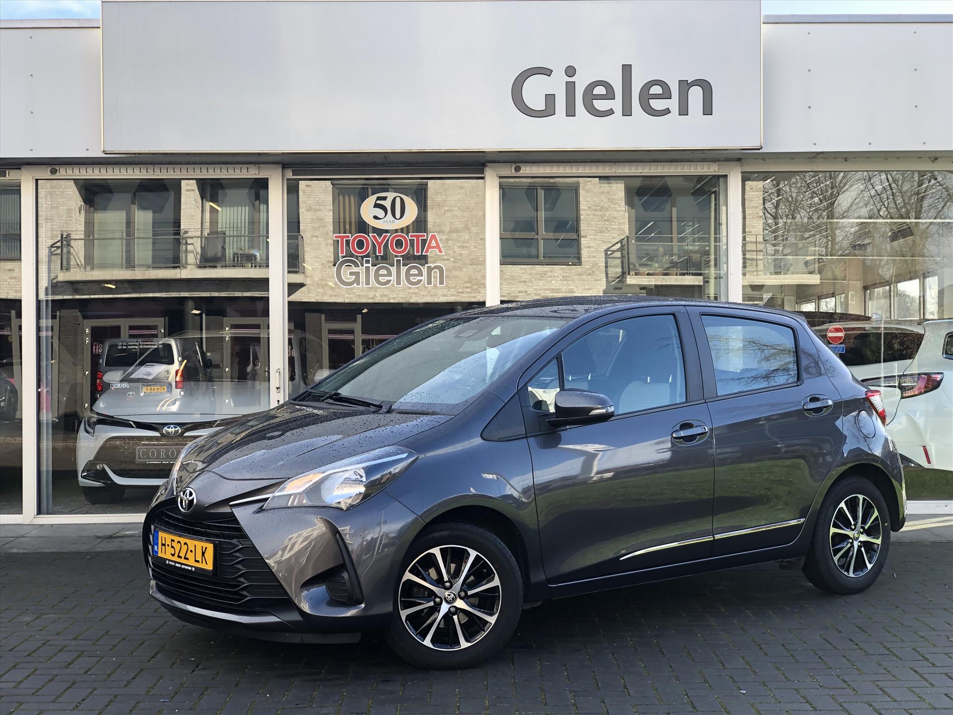 Toyota Yaris 1.0 VVT-i Connect | Eerste eigenaar, Apple CarPlay/Android Auto, Parkeercamera, Lichtmetalen velgen, Airco, Safety Sense 37641441-0.jpg | Autobedrijf Gielen
