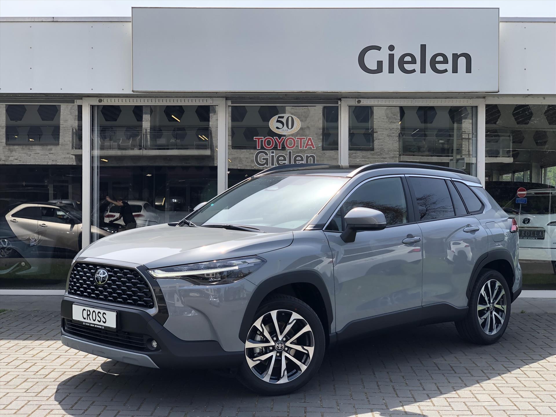 Toyota Corolla Cross 2.0 High Power Hybrid Style Plus | Panoramadak, Stuurverwarming, Dodehoekherkenning, Parkeersensoren, 18 inch 37942002-0.jpg | Autobedrijf Gielen