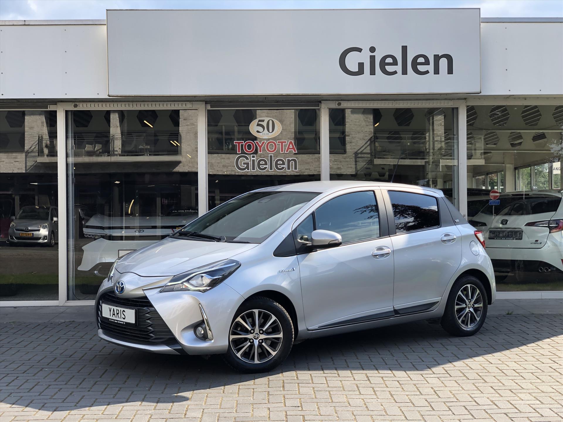 Toyota Yaris 1.5 Hybrid Y20 Exclusive | Navigatie, Parkeersensoren, Keyless, Lichtmetalen velgen, Privacy Glass, Camera 38287499-0.jpg | Autobedrijf Gielen