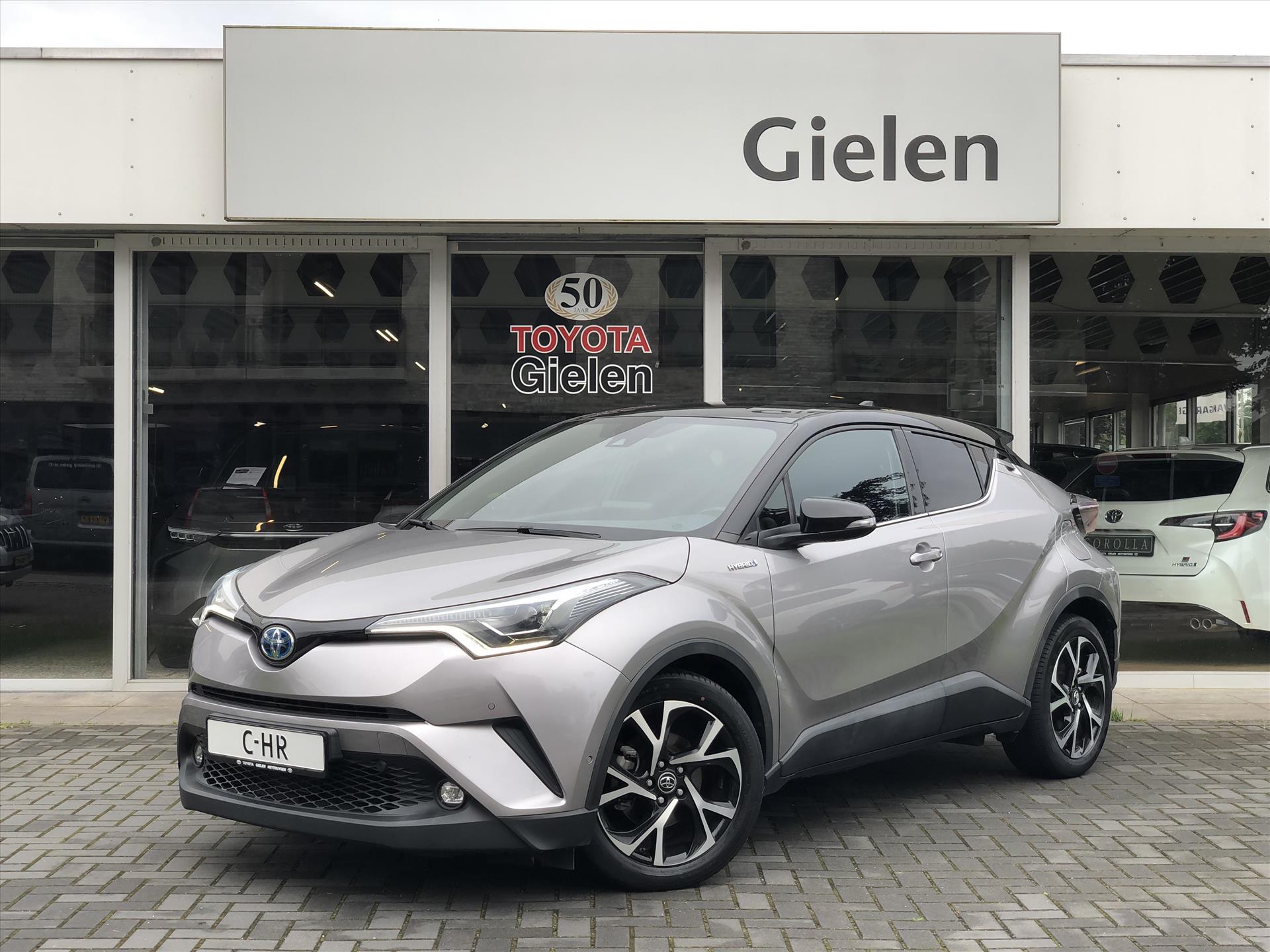 Toyota C-HR 1.8 Hybrid Bi-Tone Plus | LED Pakket, Navigatie, Stoel + Stuurverwarming, Dodehoekherkenning, Parkeersensoren, Keyless 38908570-0.jpg | Autobedrijf Gielen