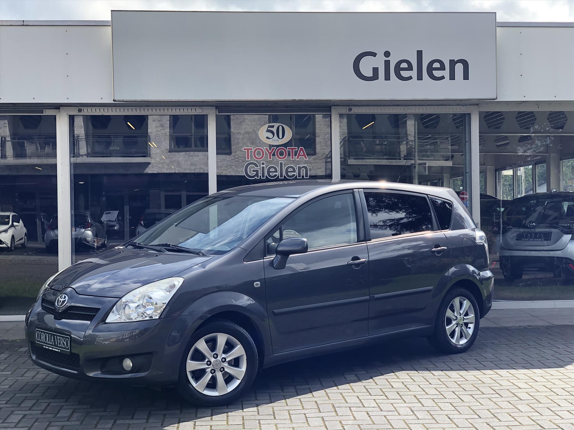 Toyota Corolla Verso 1.8 VVT-I Luna | Trekhaak, 2e eigenaar, Cruise control, Climate control, Lichtmetalen velgen, Dealer onderhouden 38915159-0.jpg | Autobedrijf Gielen