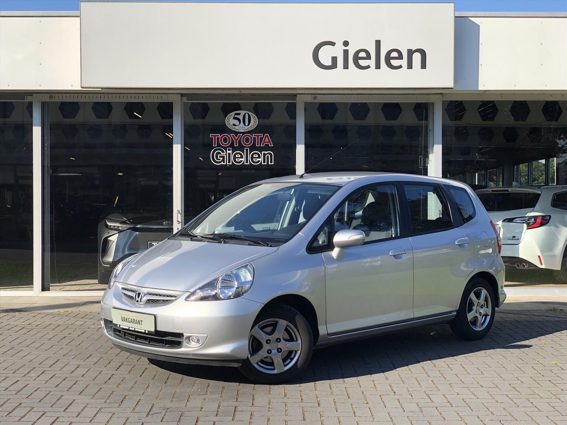 Honda Jazz 1.4 I LS | Trekhaak, Climate control, Stuurbediening, Elektrische ramen, Centrale deurvergrendeling, Radio/CD-Speler, Zeer weini 38931840-0.jpg | Autobedrijf Gielen