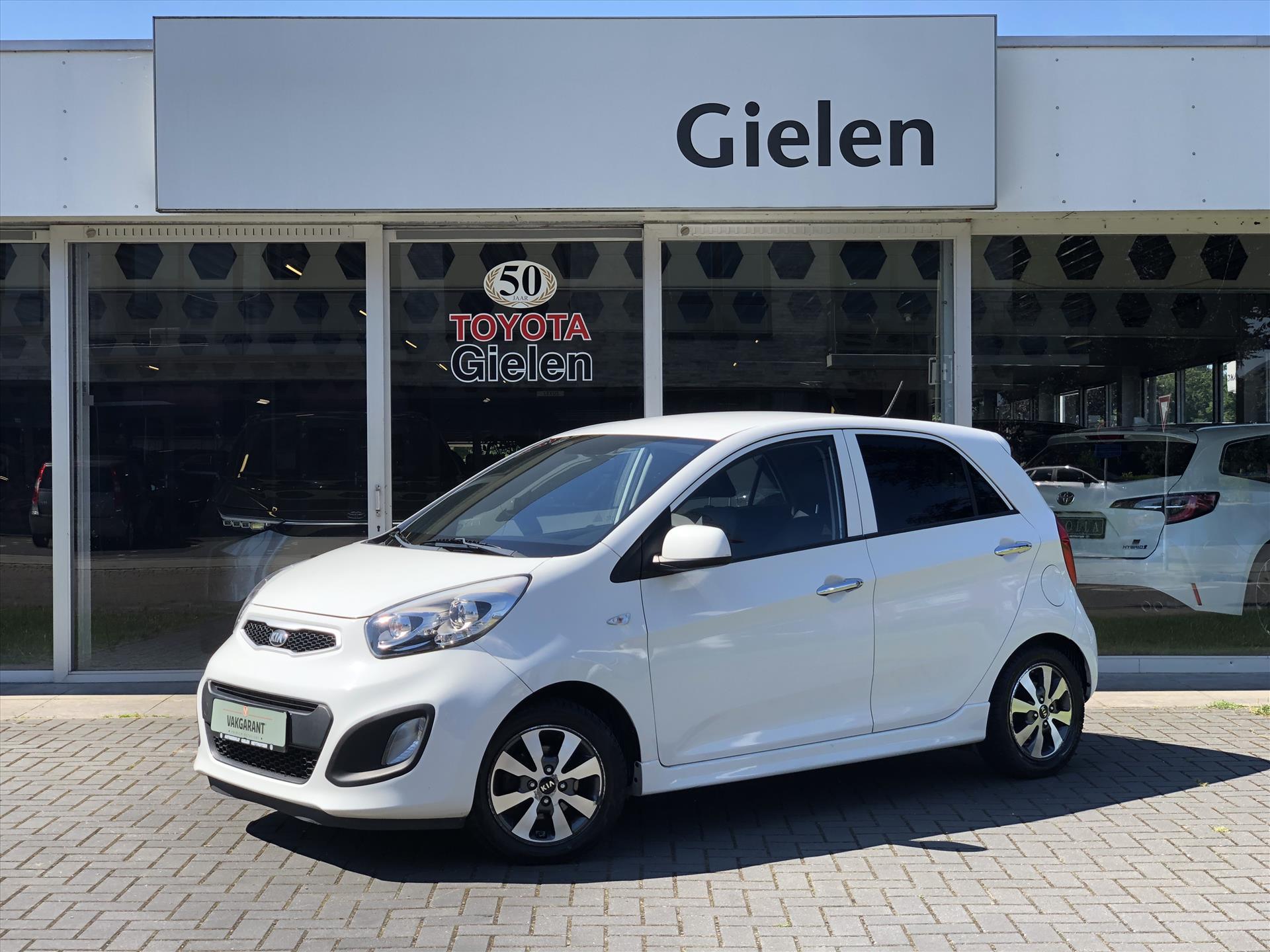 Kia Picanto 1.0 CVVT 5-DRS X-Treme 5-zits | Lichtmetalen velgen, Climate control, Elektrische ramen, Centrale deurvergrendeling 38954729-0.jpg | Autobedrijf Gielen