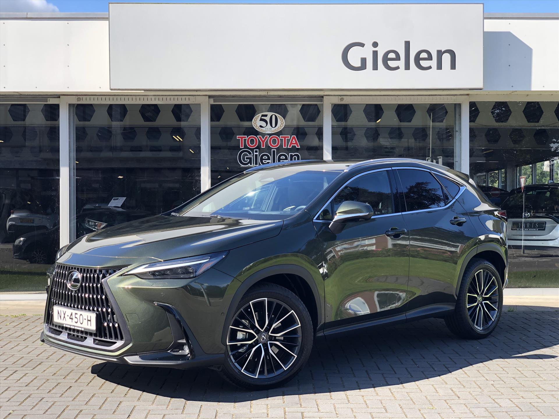 Lexus NX 450h+ AWD President Line | Mark Levinson, 20 inch, Stoelventilatie, Geheugenfunctie, Stuurverwarming, 360 Camera, Head up displa 39081166-0.jpg | Autobedrijf Gielen