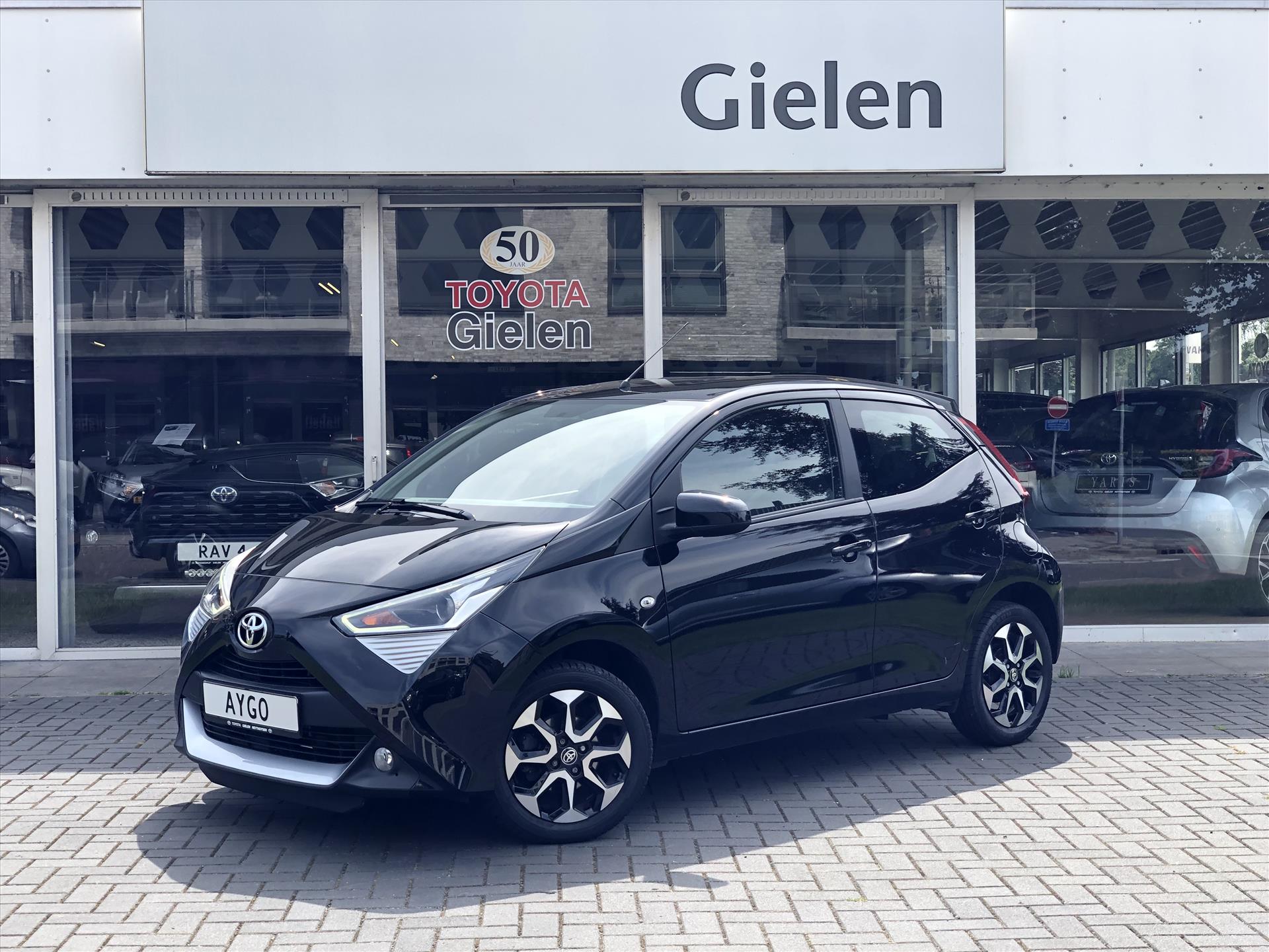 Toyota Aygo 1.0 VVT-i x-joy | Apple CarPlay/Android Auto, Lichtmetalen velgen, Bluetooth, Stuurbediening, Parkeercamera 39277219-0.jpg | Autobedrijf Gielen