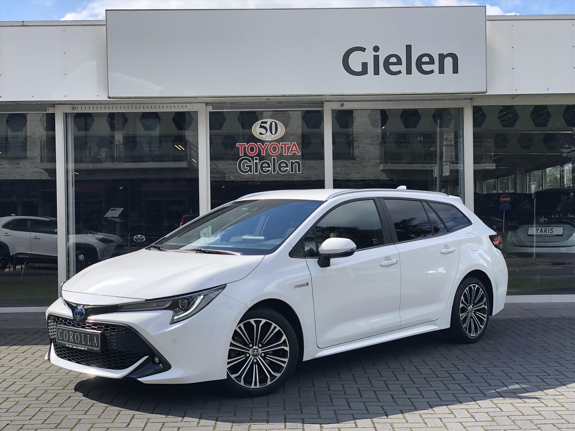 Toyota Corolla Touring Sports 2.0 Hybrid Style | Dodehoekherkenning, Parkeersensoren, CarPlay/Android Auto, Stoel + Stuurverwarming, Keyless 40031417-0.jpg | Autobedrijf Gielen