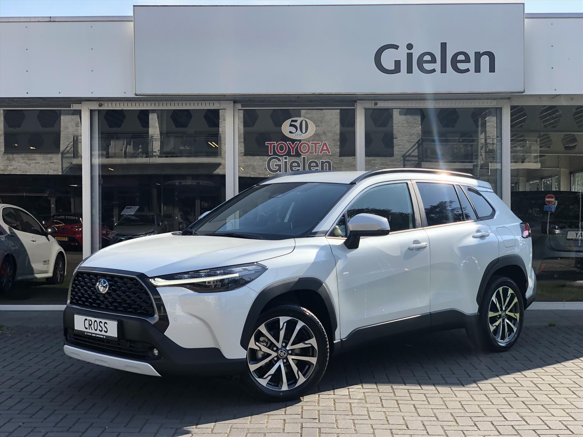Toyota Corolla Cross 2.0 High Power Hybrid Style | Dodehoekherkenning, Parkeersensoren, Stoel + Stuurverwarming, Keyless 40086232-0.jpg | Autobedrijf Gielen