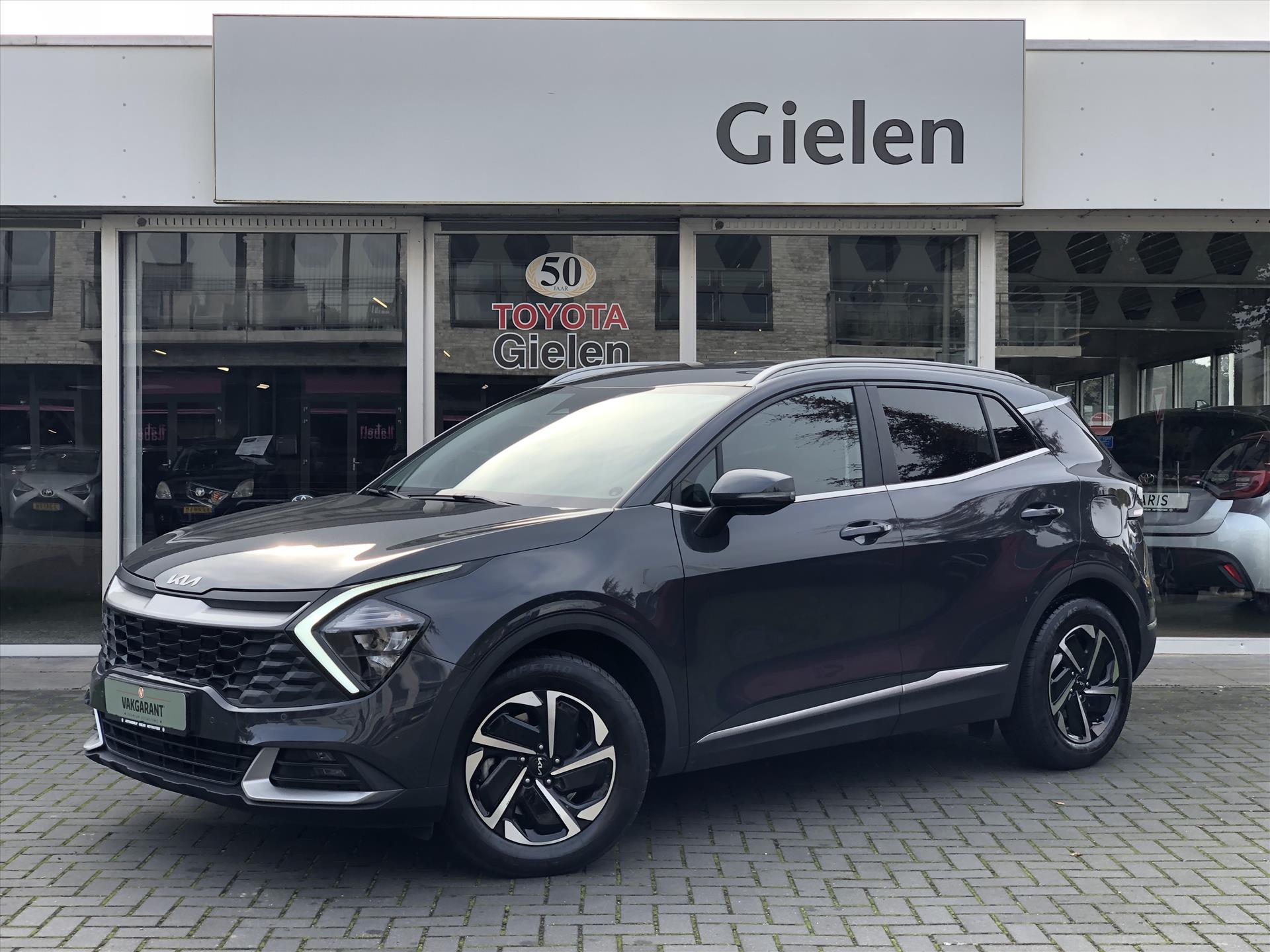 Kia Sportage 1.6 T-GDi Mild Hybrid Dynamicline | Trekhaak, Stoel + Stuurverwarming, Navigatie, Apple CarPlay/Android Auto, Parkeersensoren 40097995-0.jpg | Autobedrijf Gielen