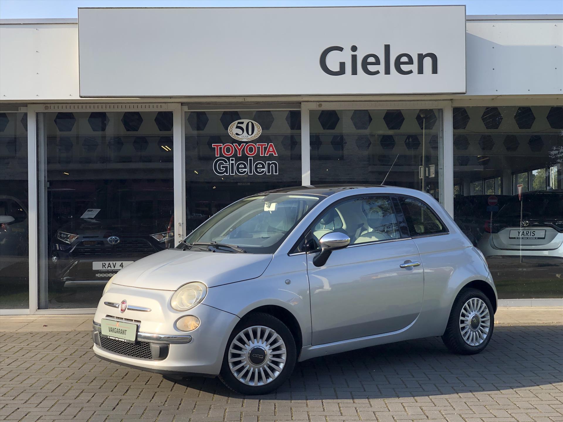 Fiat 500 1.2 Lounge | Panoramadak, Lichtmetalen velgen, Airconditioning, Centrale deurvergrendeling, Elektrische ramen 40201062-0.jpg | Autobedrijf Gielen