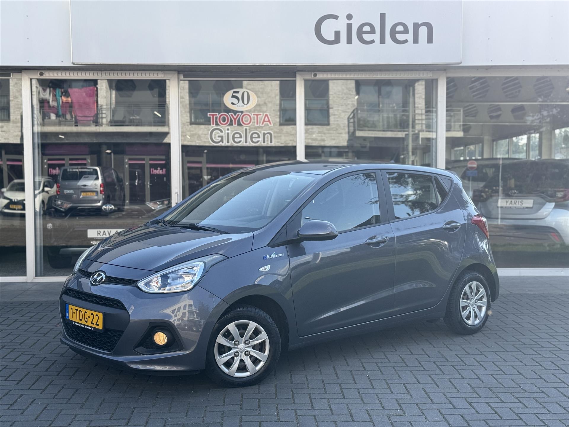Hyundai i10 1.0i i-motion Comfort | Eerste eigenaar, Climate control, Centrale deurvergrendeling, Elektrische ramen, Top onderhouden! 40350225-0.jpg | Autobedrijf Gielen