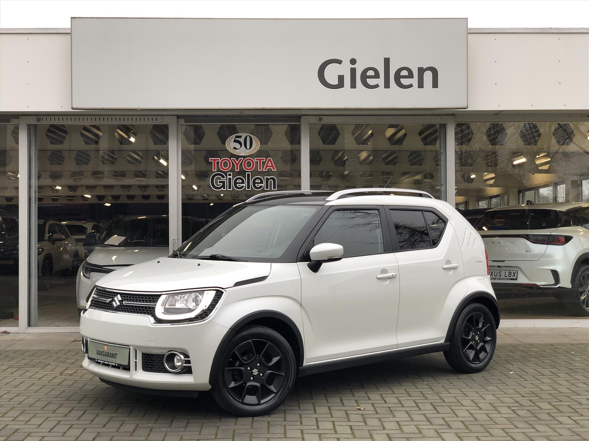 Suzuki Ignis 1.2 Stijl Smart Hybrid | Eerste eigenaar, Trekhaak, Navigatie, Parkeercamera, Keyless, Stoelverwarming, 16 inch, LED 42369106-0.jpg | Autobedrijf Gielen