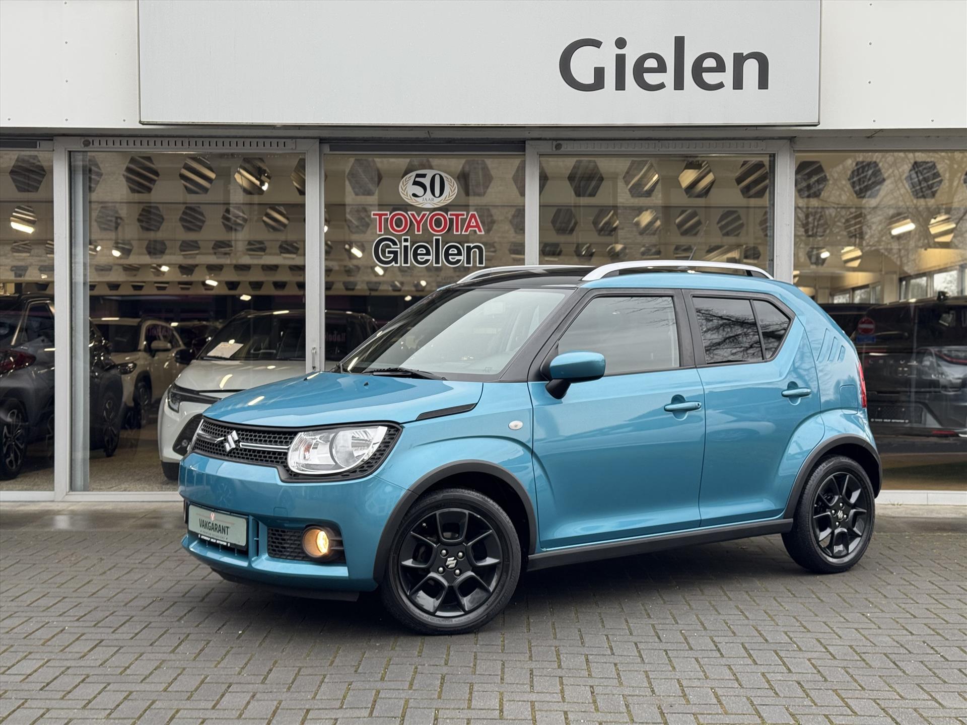 Suzuki Ignis 1.2 Dualjet Select | Eerste eigenaar, Stoelverwarming, Lichtmetalen velgen, Parkeercamera, Airco, DAB, Fijne instap! 43039401-0.jpg | Autobedrijf Gielen