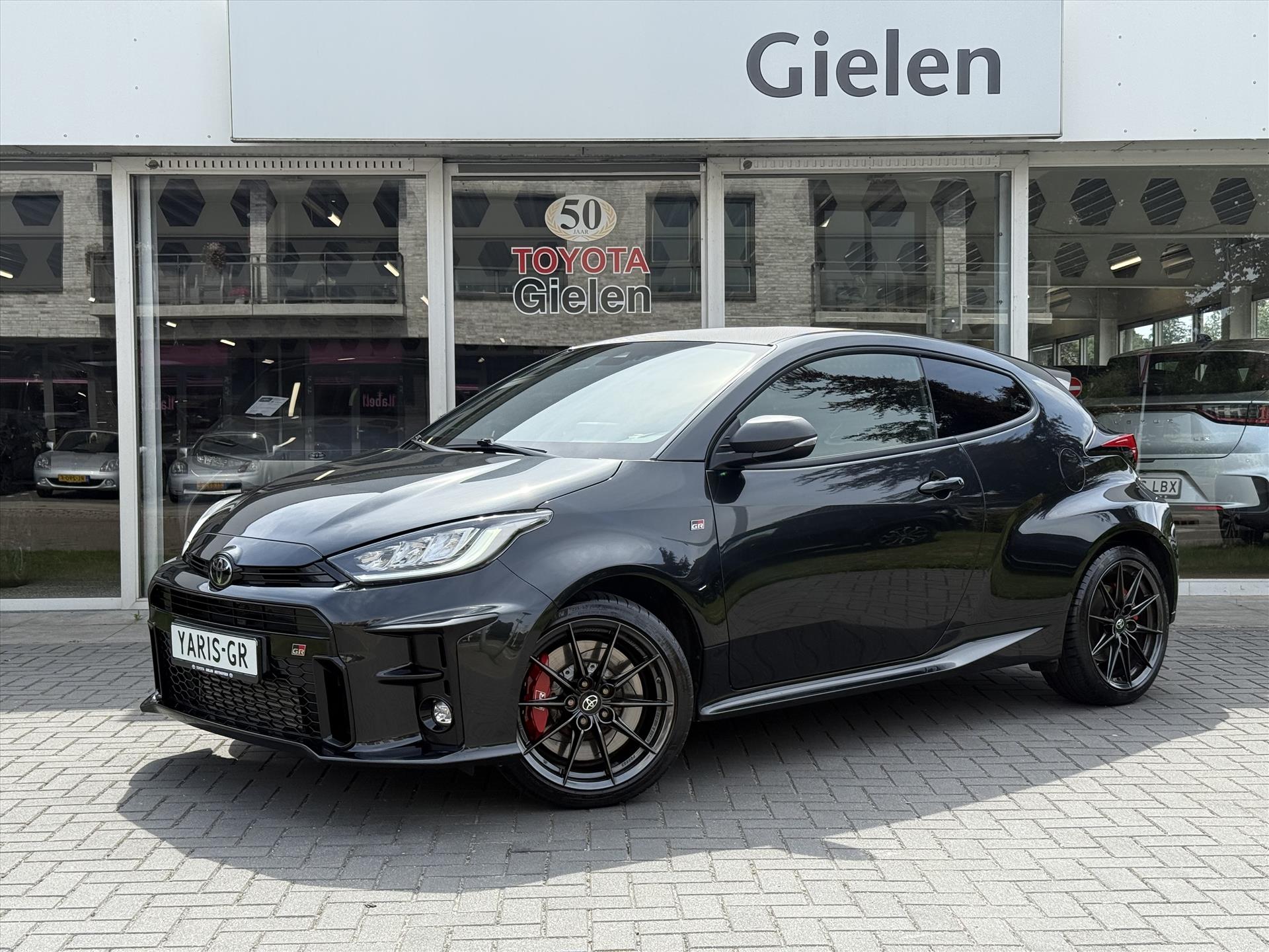 Toyota Yaris 1.6 Turbo 261pk GR Performance | Apple CarPlay/Android Auto, Keyless, Stoelverwarming, Leer/Alcantara 43878527-0.jpg | Autobedrijf Gielen