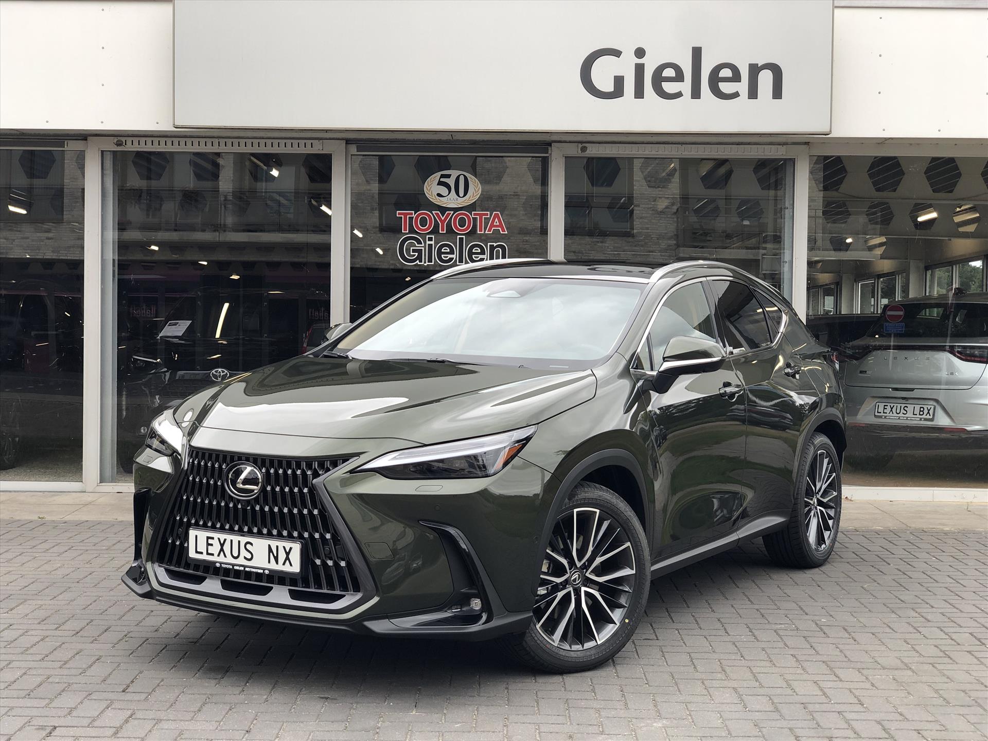 Lexus NX 450h+ AWD President Line | Panoramadak, Mark Levinson, Head up display, Geheugenfunctie, 360 camera, 20 inch 46695481-0.jpg | Autobedrijf Gielen