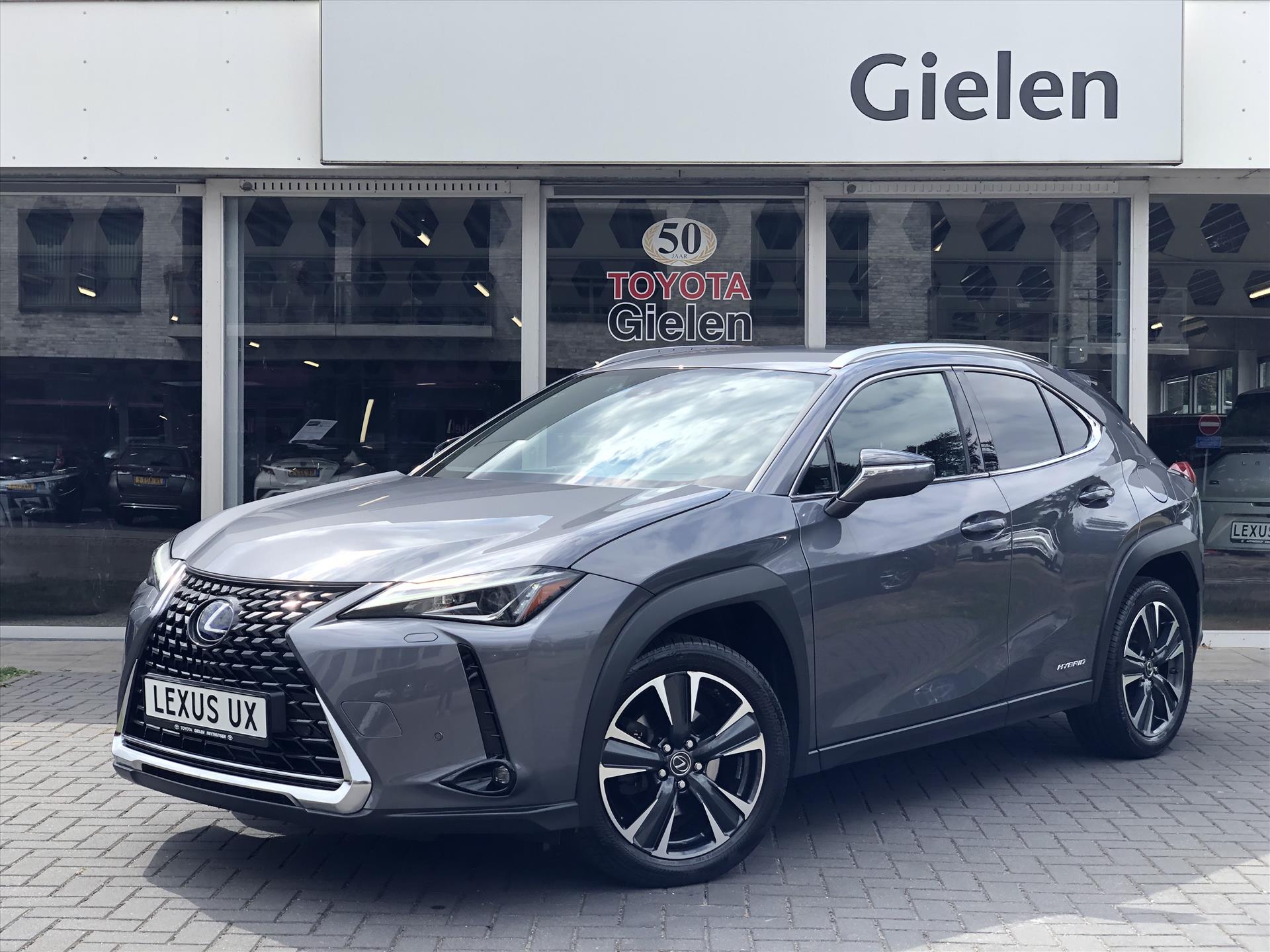 Lexus UX 250h Preference Line | 18inch, Dodehoekherkenning, Keyless, Parkeersensoren, Stoel + Stuurverwarming, Apple CarPlay/Android Auto 47034871-0.jpg | Autobedrijf Gielen