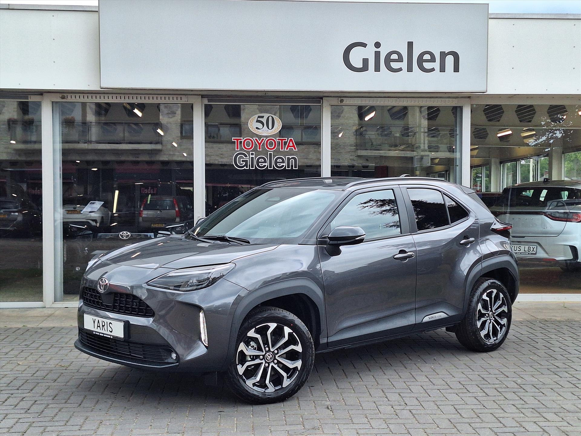 Toyota Yaris Cross 1.5 Hybrid 130pk Dynamic Comfort Pack| Dodehoek, Parkeersensoren, Stoel + Stuurverwarming 47161387-0.jpg | Autobedrijf Gielen