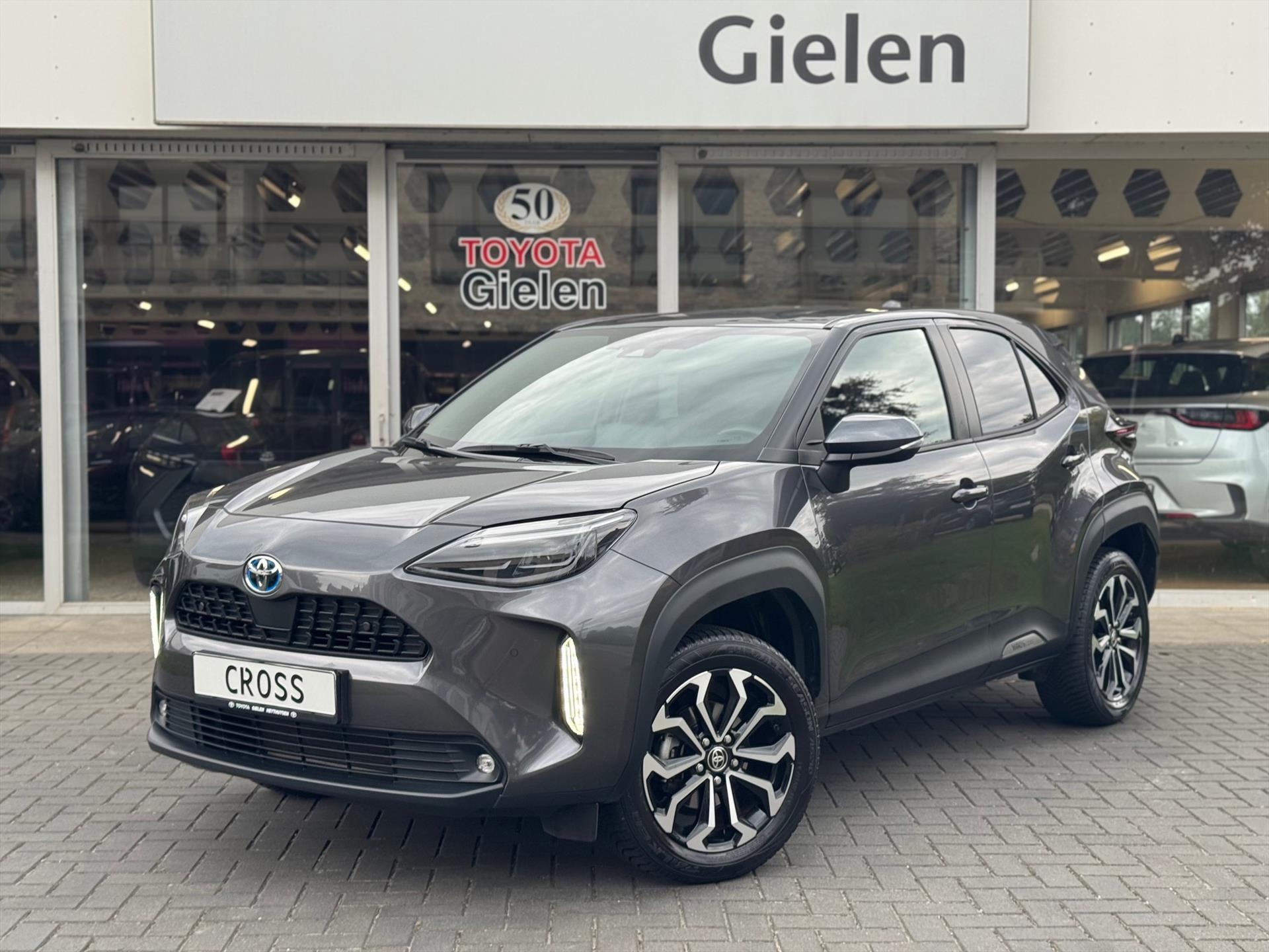 Toyota Yaris Cross 1.5 Hybrid Dynamic Plus | Trekhaak, Dodehoekherkenning, Parkeersensoren, Stoelverwarming, Smart connect, 17 inch, Keyless, LED 47661255-0.jpg | Autobedrijf Gielen