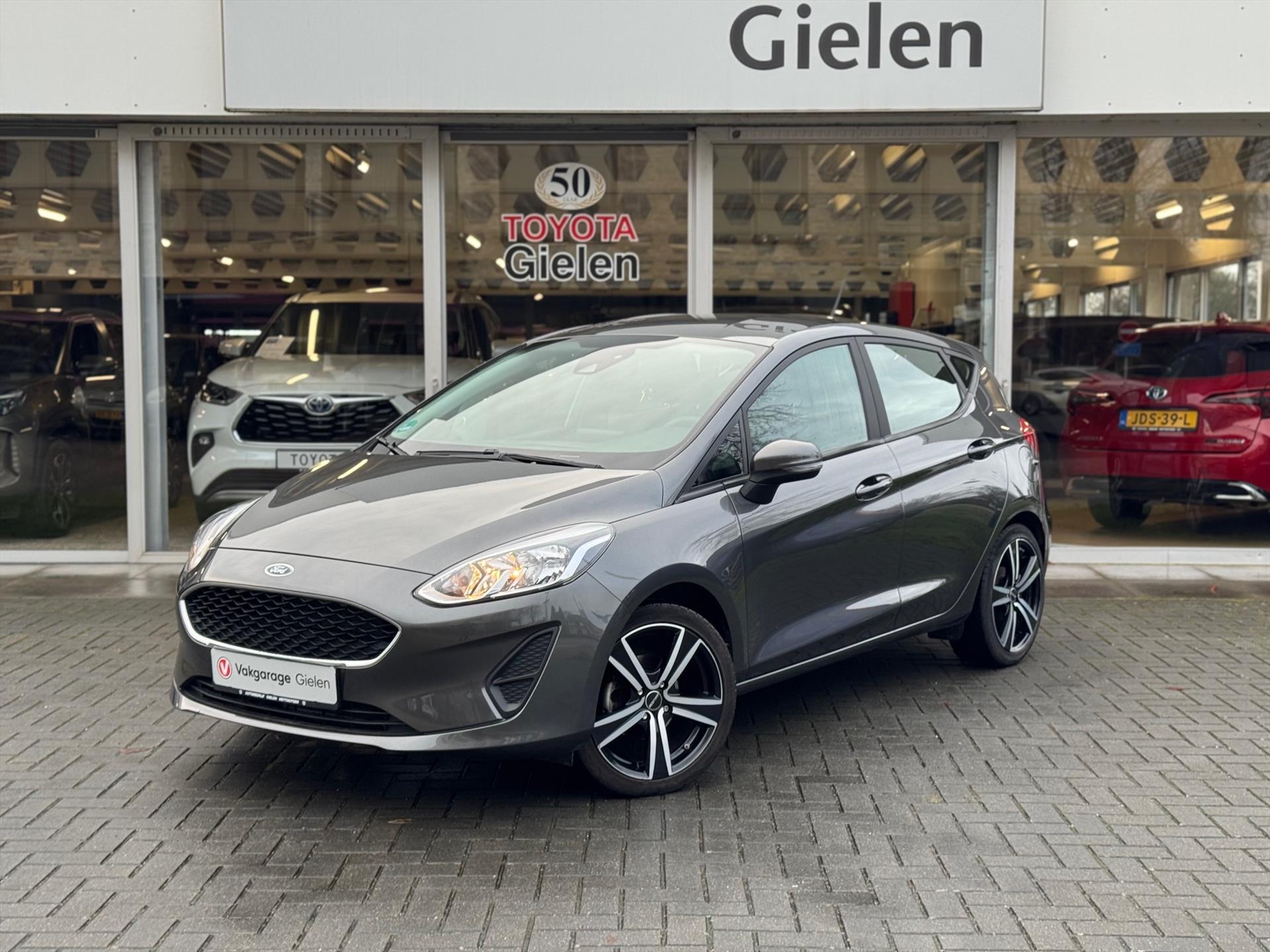 Ford Fiesta 1.1 Trend 85pk | Trekhaak, Lichtmetalen velgen, Navigatie, Cruise control, Parkeersensoren, Airconditioning 50462199-0.jpg | Autobedrijf Gielen