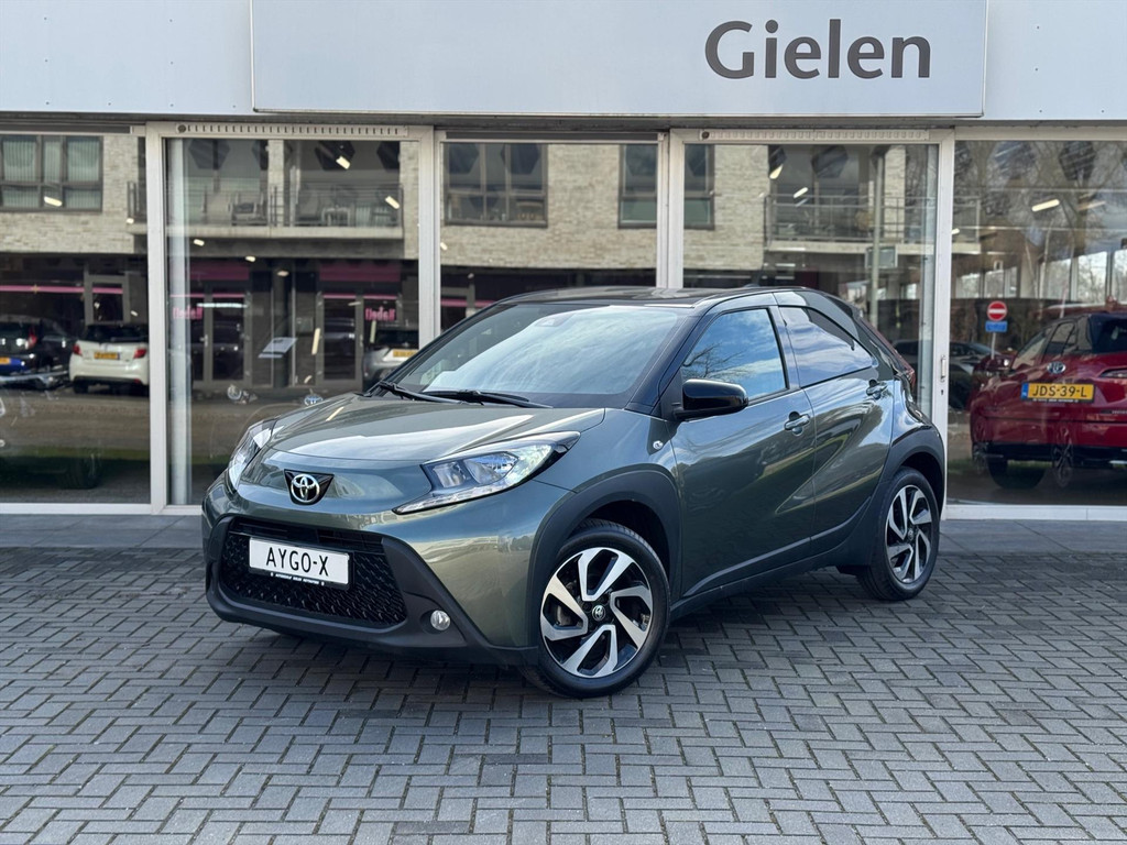 Toyota Aygo X 1.0 VVT-i S-CVT Pulse Automaat | Stoelverwarming, Bi-Tone, Airco, Privacy Glass, Lichtmetalen velgen, Apple CarPlay/Android Auto 50745940-0.jpg | Autobedrijf Gielen