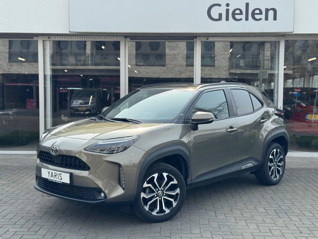 Toyota Yaris Cross 1.5 Hybrid First Edition Plus | Stoel + Stuurverwarming, Groot scherm, Keyless, 17 inch, Apple CarPlay/Android Auto 52139759-0.jpg | Autobedrijf Gielen
