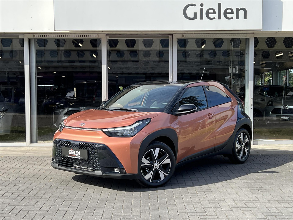 Toyota Aygo X 1.5 Hybrid Pulse | Cinnamon, Bi-Tone, Stoelverwarming, Climate control, LED, 17 inch 53207755-0.jpg | Autobedrijf Gielen