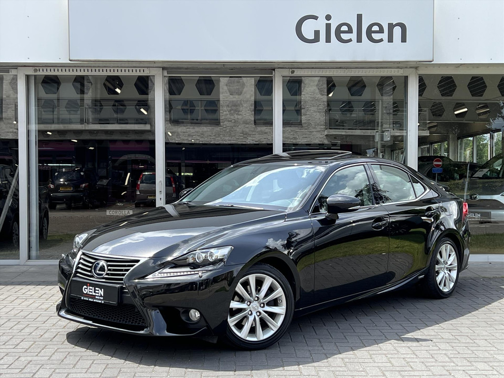 Lexus IS 300h Luxury Line | Schuifdak, Mark Levinson, Trekhaak, Geheugenfunctie, LED, Stoelverwarming, Keyless 54184725-0.jpg | Autobedrijf Gielen