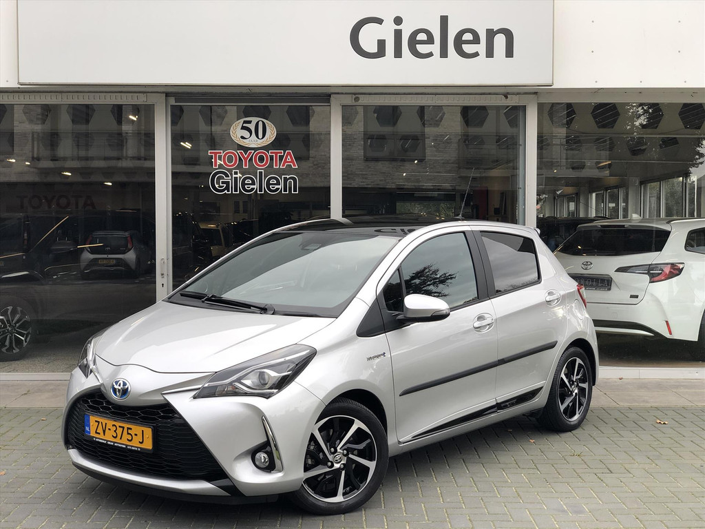 Toyota Yaris 1.5 Hybrid Executive | Trekhaak, Navigatie, Panoramadak, Leer/Alcantara, Armsteun, 16inch, Keyless 55064457-0.jpg | Autobedrijf Gielen