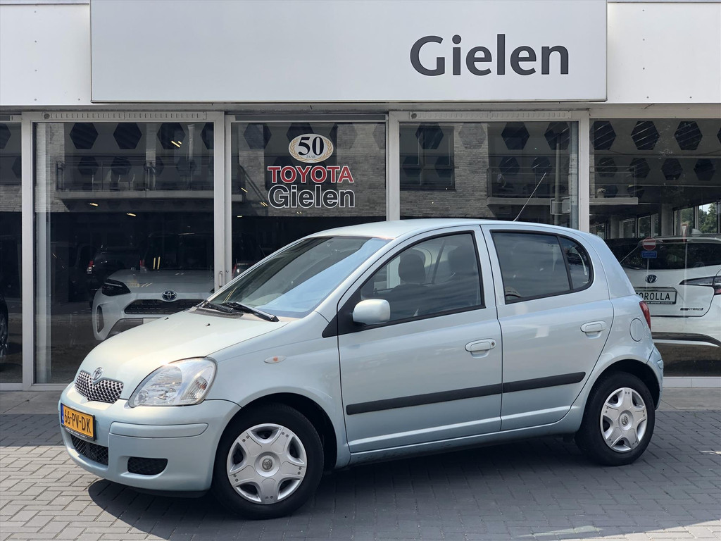 Toyota Yaris 1.3 VVTI 5DR Automaat Sol | 2e eigenaar, Airconditioning, Trekhaak, Stuurbediening, Radio/CD-Speler 55409792-0.jpg | Autobedrijf Gielen